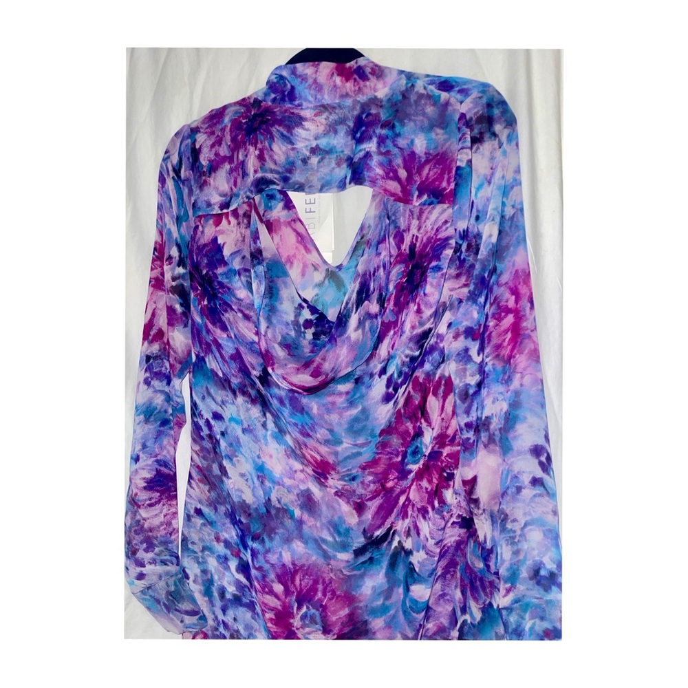 Silk Floral Print Dress Shirt With Ties & Cutout In The Back By Abi Ferrin New - Picture 6 of 16